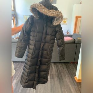 Eddie Bauer woman’s parka